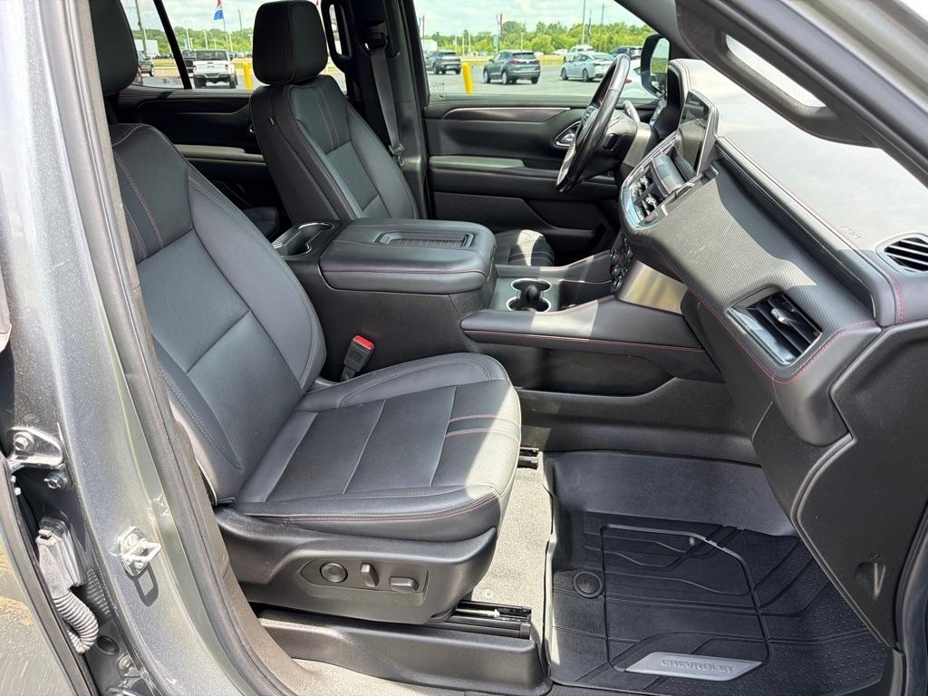 Chevrolet Tahoe 4WD 4dr RST 2022