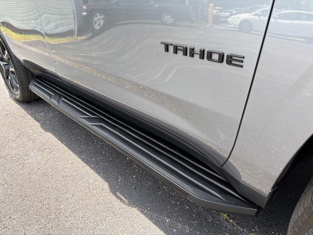 Chevrolet Tahoe 4WD 4dr RST 2022