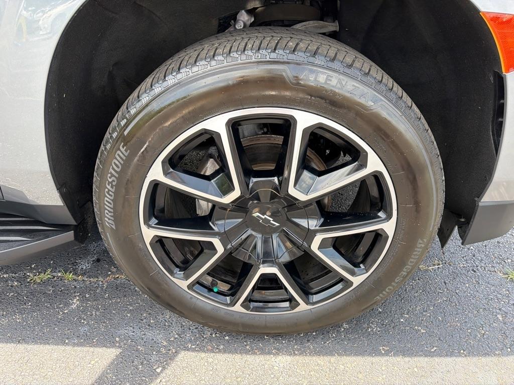 Chevrolet Tahoe 4WD 4dr RST 2022