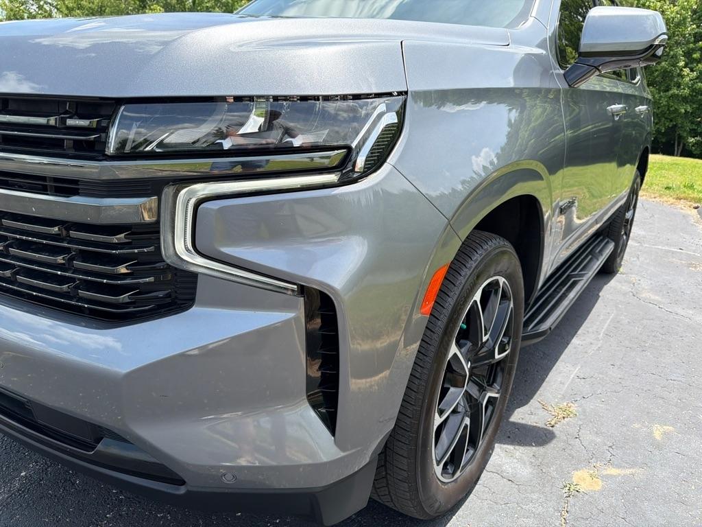 Chevrolet Tahoe 4WD 4dr RST 2022