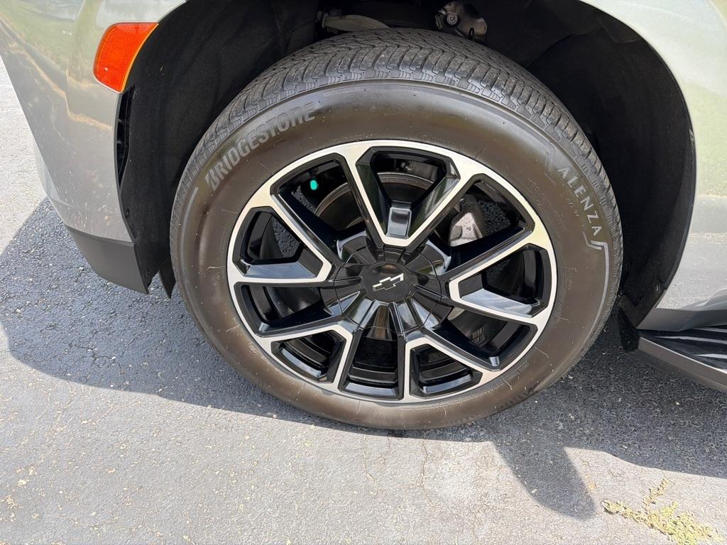 Chevrolet Tahoe 4WD 4dr RST 2022