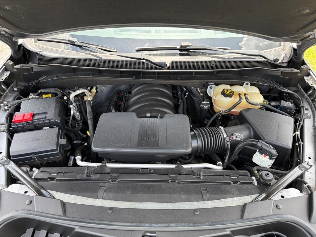 Chevrolet Tahoe 4WD 4dr RST 2022
