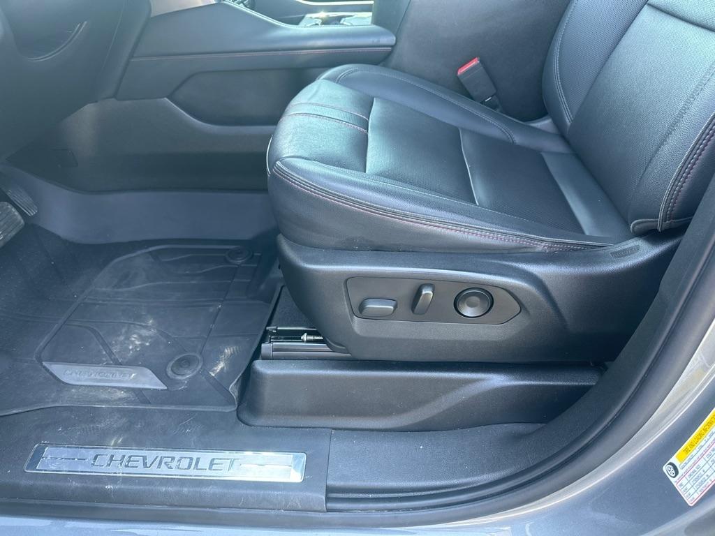 Chevrolet Tahoe 4WD 4dr RST 2022
