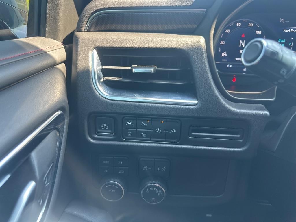 Chevrolet Tahoe 4WD 4dr RST 2022