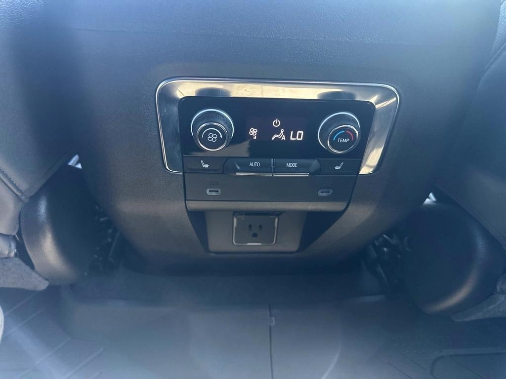 Chevrolet Tahoe 4WD 4dr RST 2022