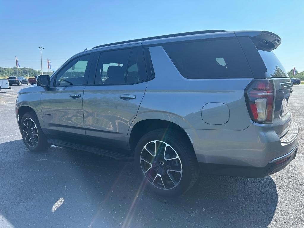Chevrolet Tahoe 4WD 4dr RST 2022