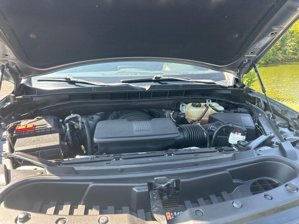 Chevrolet Tahoe 4WD 4dr RST 2022
