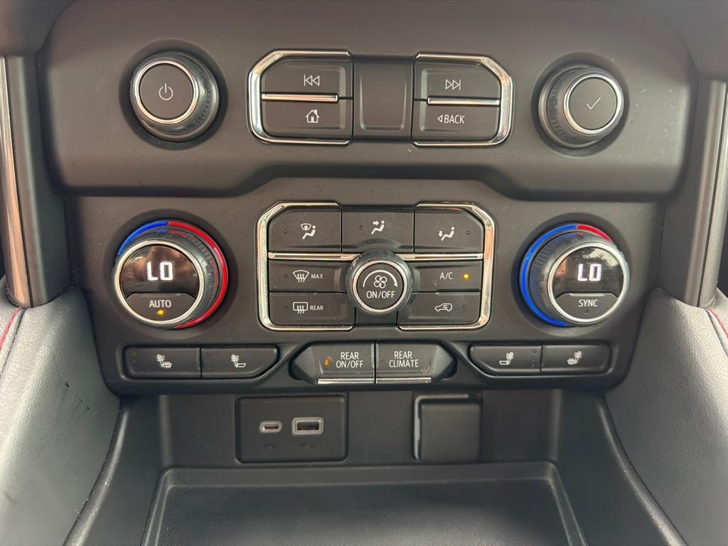 Chevrolet Tahoe 4WD 4dr RST 2022