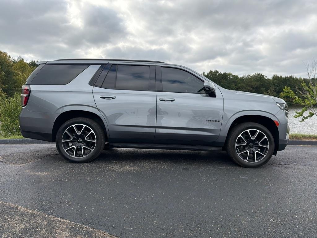 Chevrolet Tahoe 4WD 4dr RST 2022