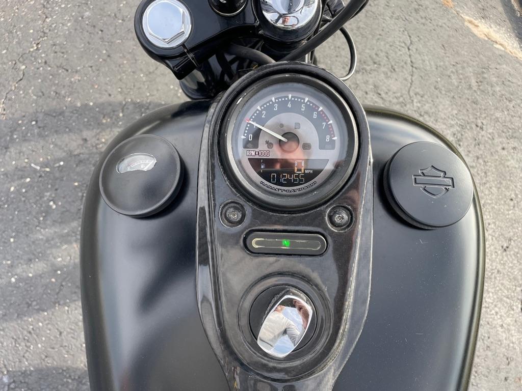 Harley-Davidson Street Bob  2017