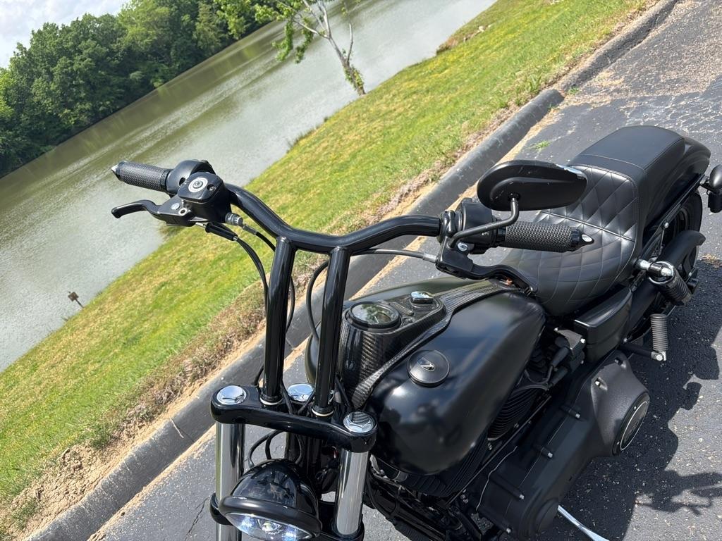 Harley-Davidson Street Bob  2017
