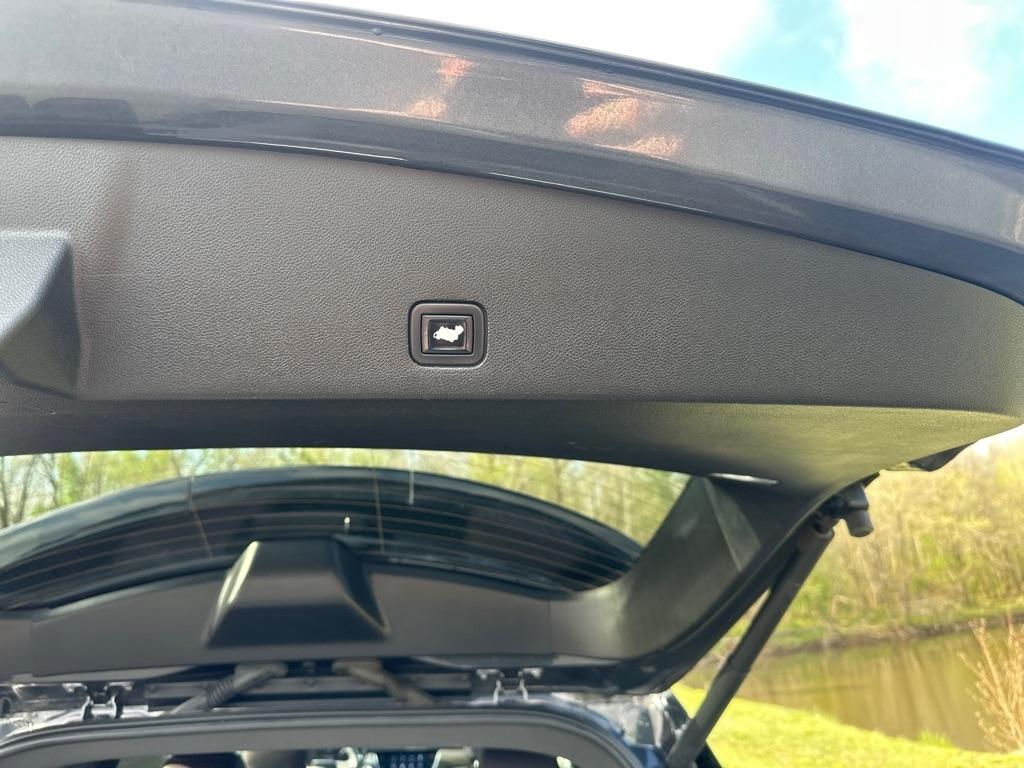 Cadillac XT6 FWD 4dr Premium Luxury 2021