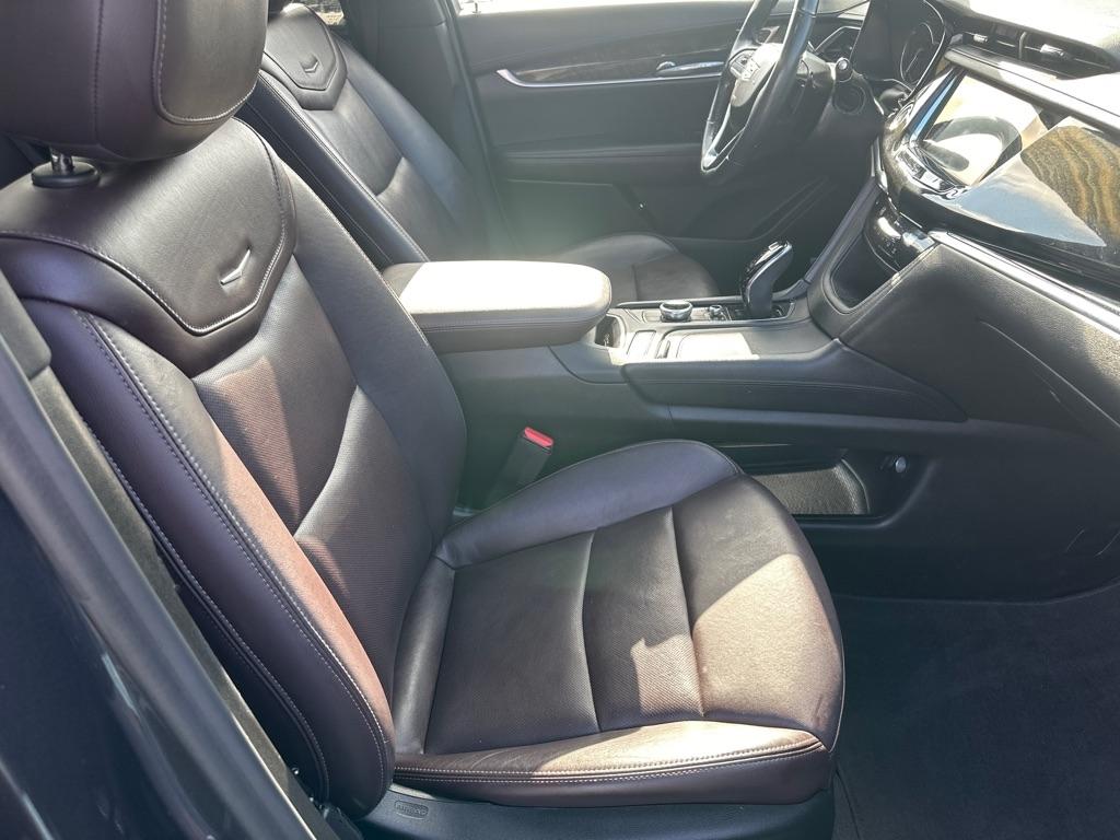 Cadillac XT6 FWD 4dr Premium Luxury 2021