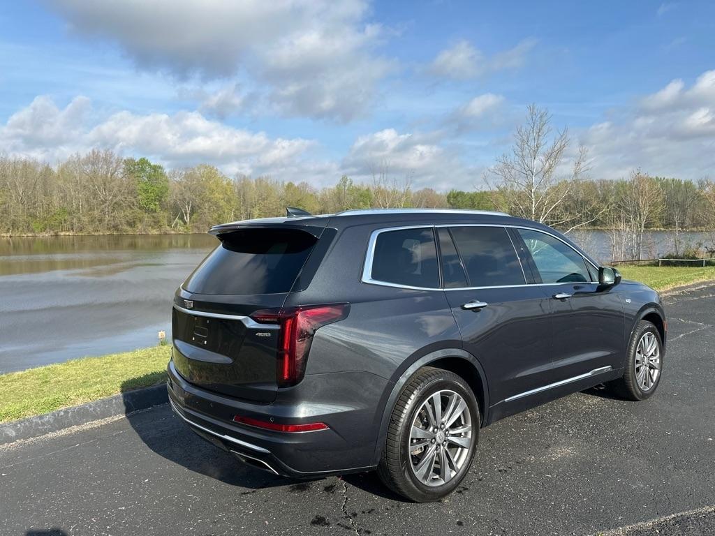 Cadillac XT6 FWD 4dr Premium Luxury 2021