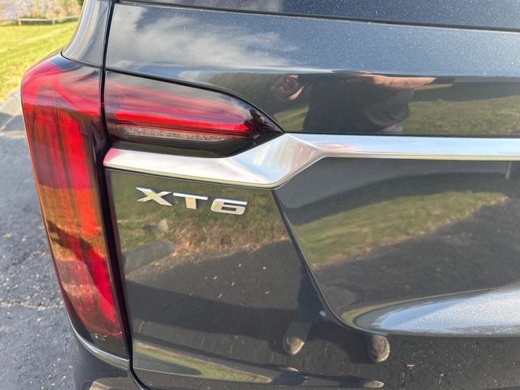 Cadillac XT6 FWD 4dr Premium Luxury 2021