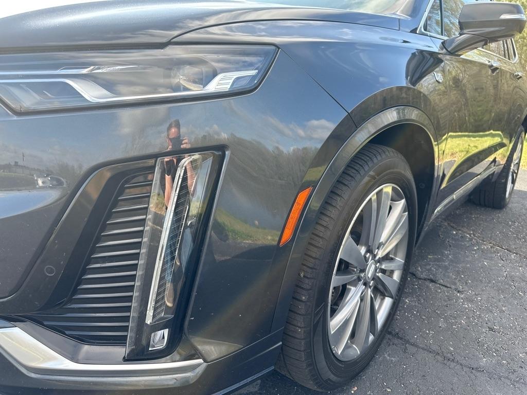 Cadillac XT6 FWD 4dr Premium Luxury 2021