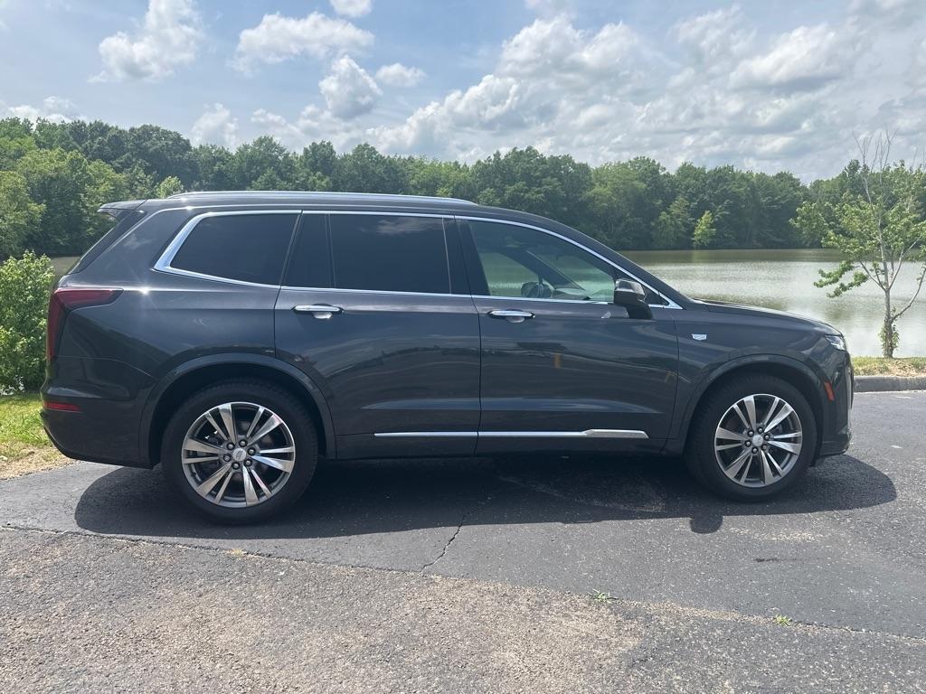 Cadillac XT6 FWD 4dr Premium Luxury 2021
