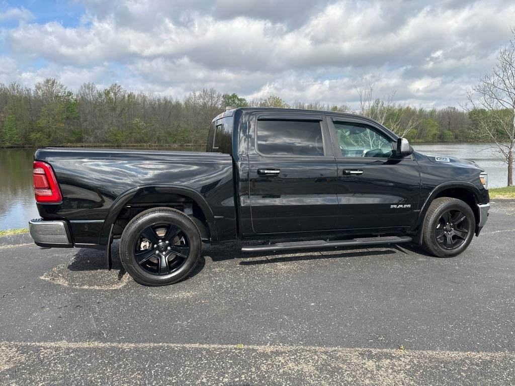 RAM 1500 Laramie 4x4 Crew Cab 5'7" Box 2022
