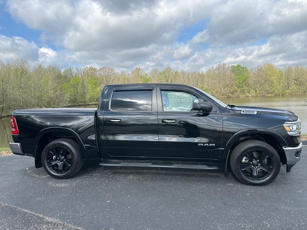 RAM 1500 Laramie 4x4 Crew Cab 5'7" Box 2022