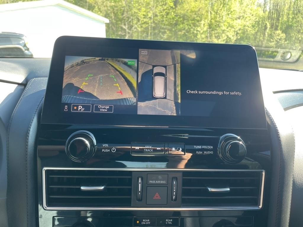 Nissan Armada 4x4 SL 2021