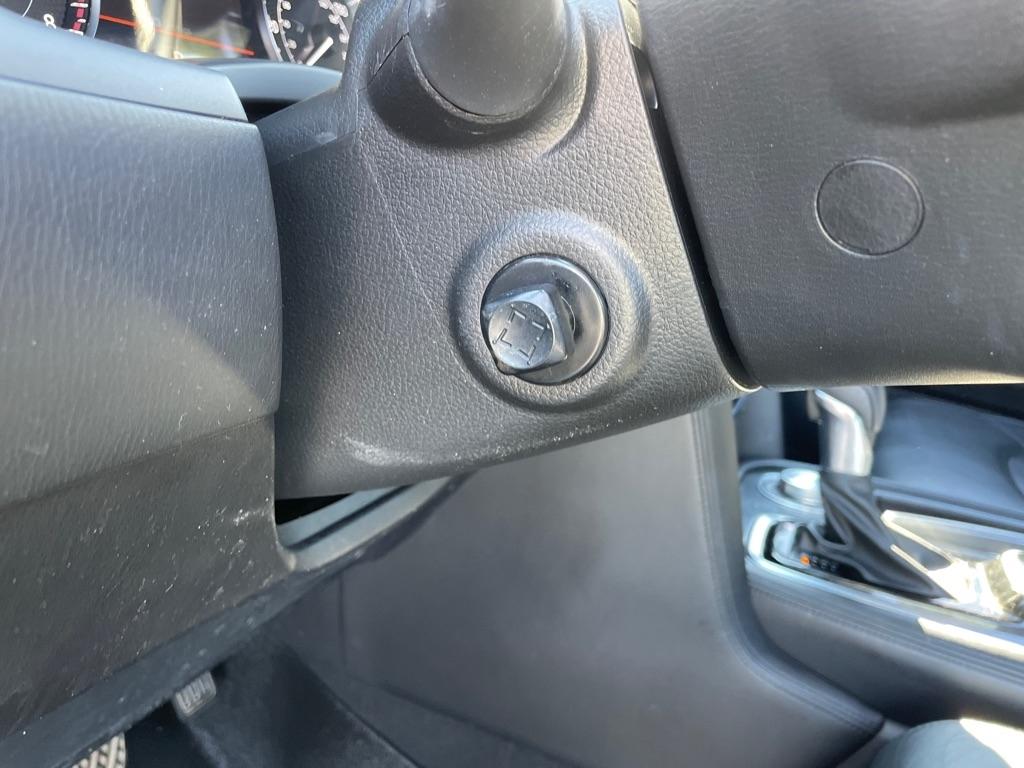 Nissan Armada 4x4 SL 2021