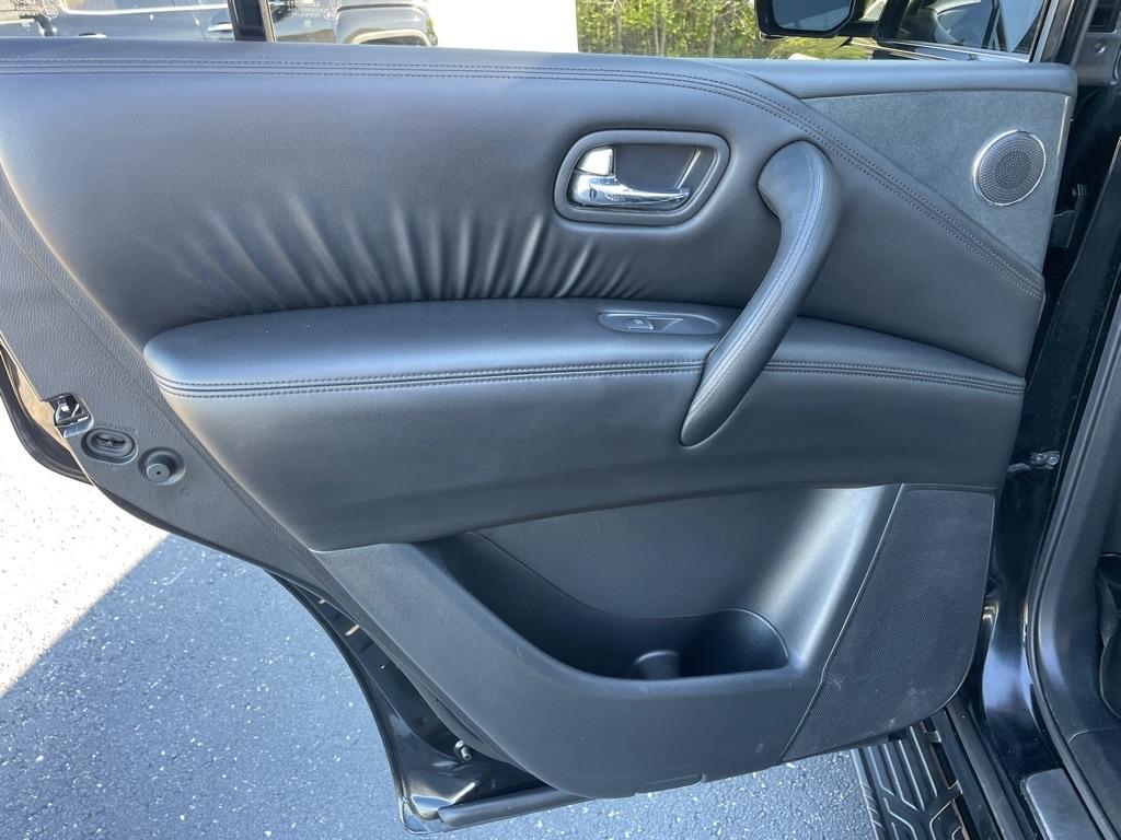 Nissan Armada 4x4 SL 2021