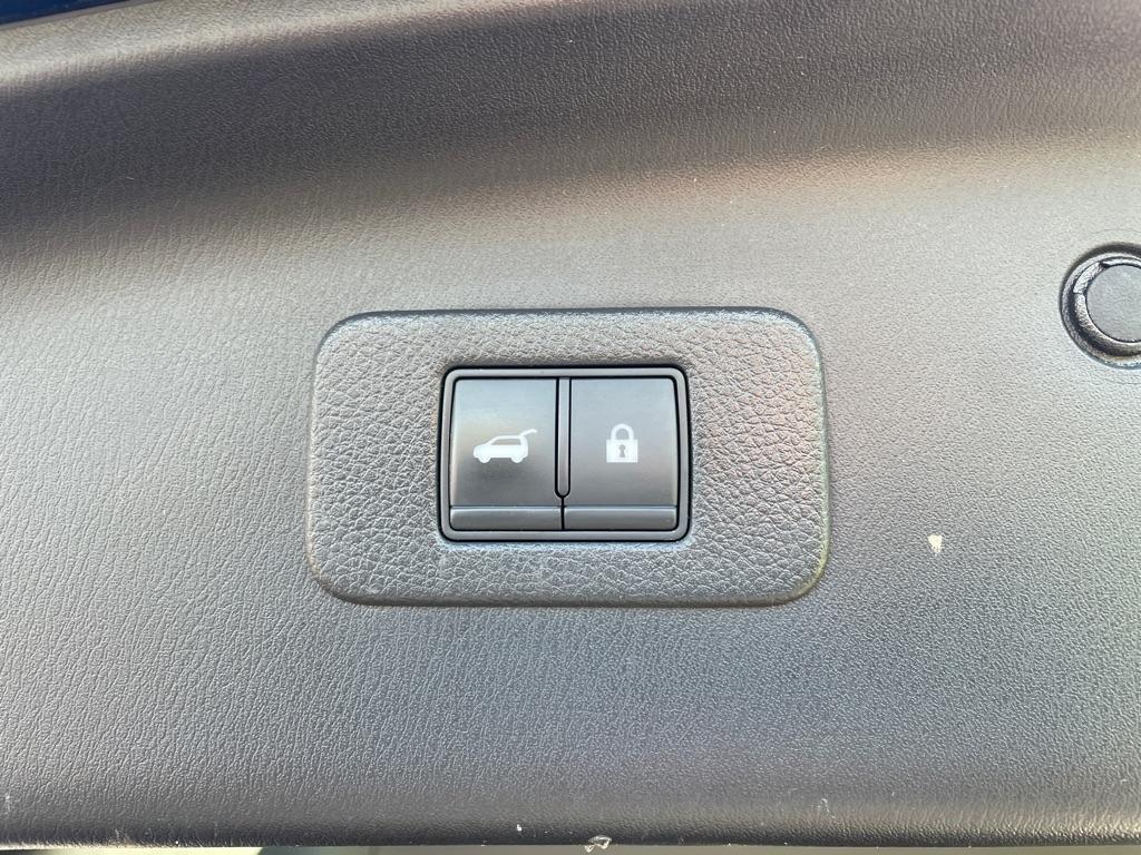 Nissan Armada 4x4 SL 2021