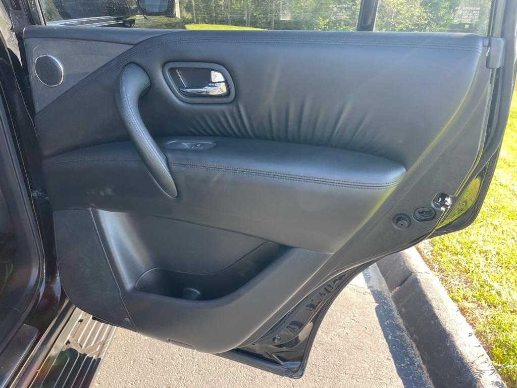 Nissan Armada 4x4 SL 2021