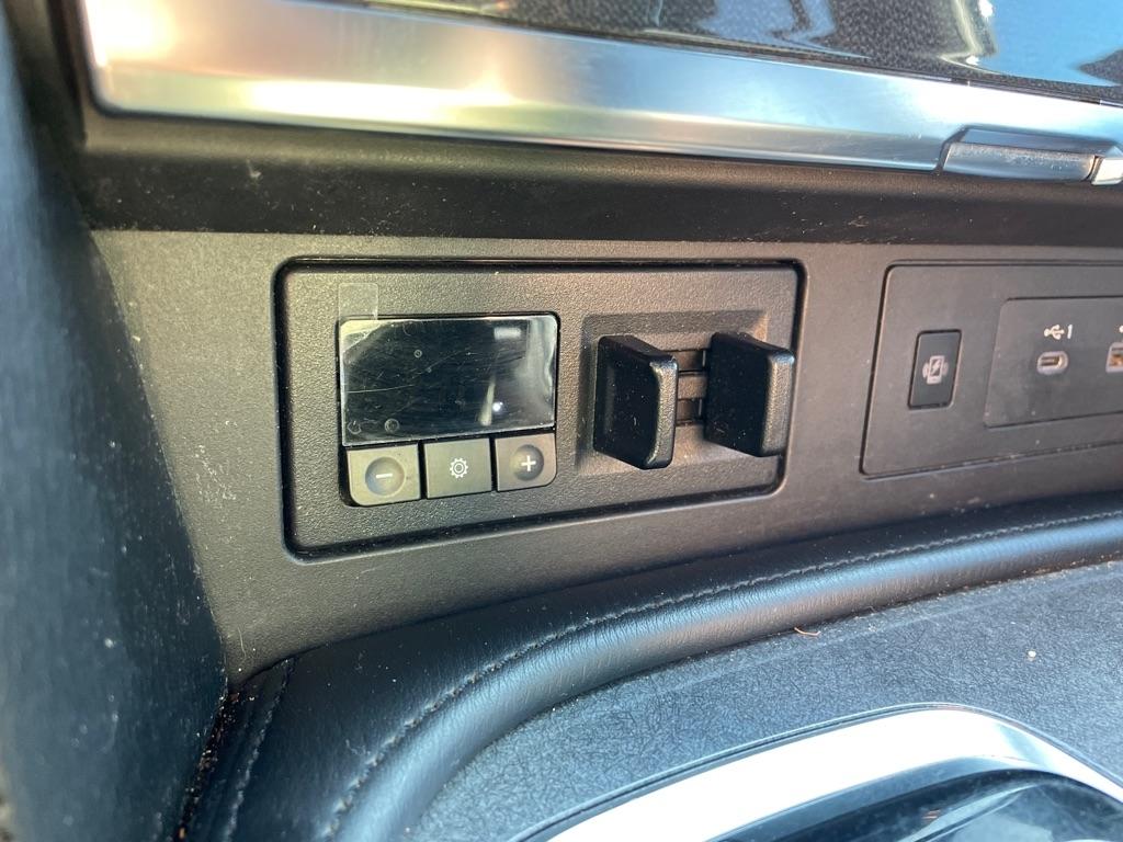 Nissan Armada 4x4 SL 2021