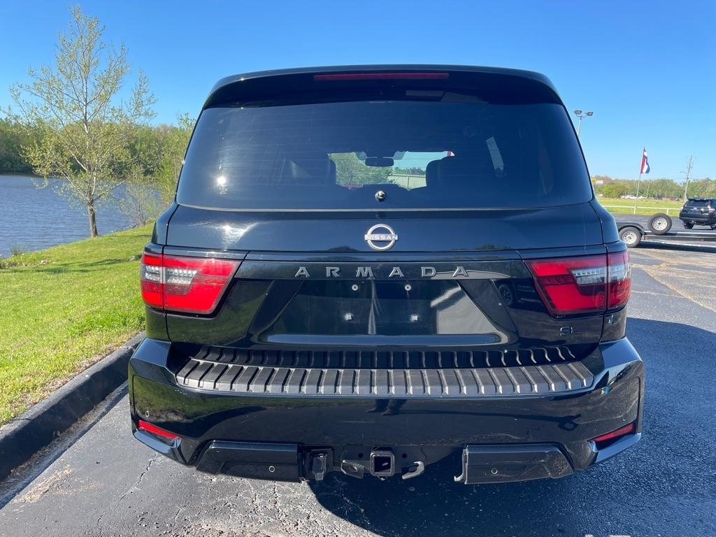 Nissan Armada 4x4 SL 2021