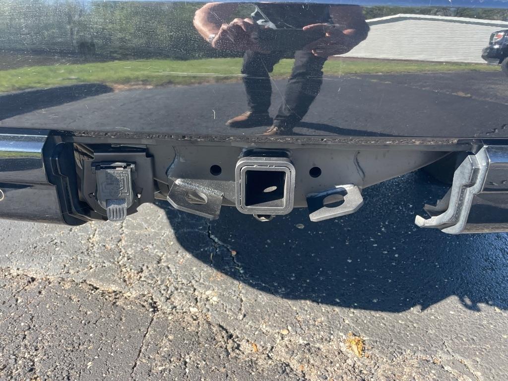 Nissan Armada 4x4 SL 2021