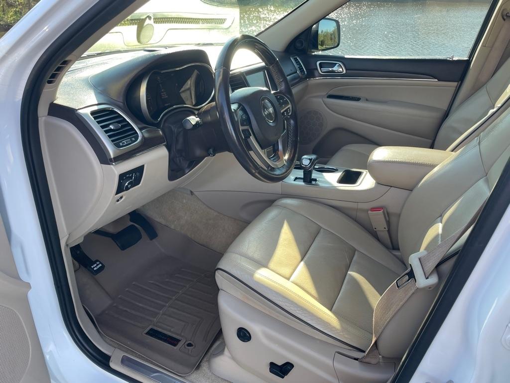 Jeep Grand Cherokee RWD 4dr Overland 2015