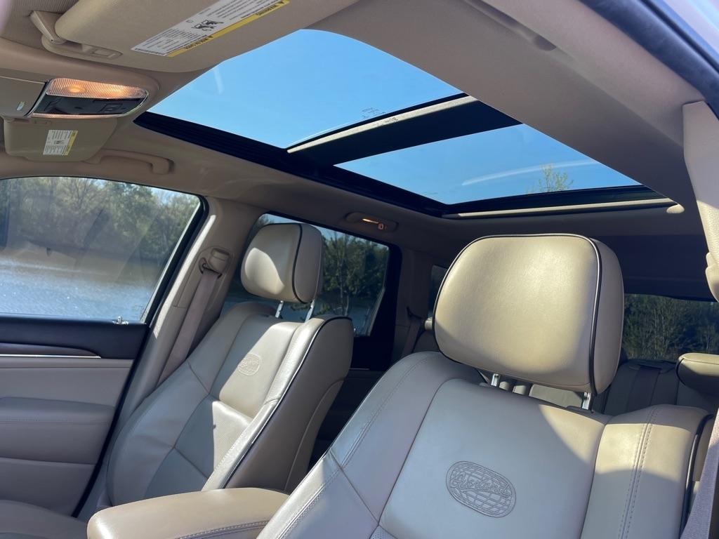 Jeep Grand Cherokee RWD 4dr Overland 2015