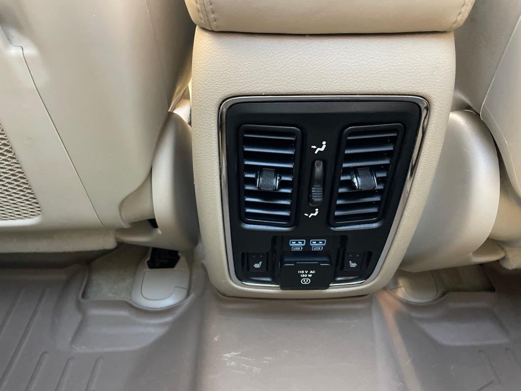 Jeep Grand Cherokee RWD 4dr Overland 2015