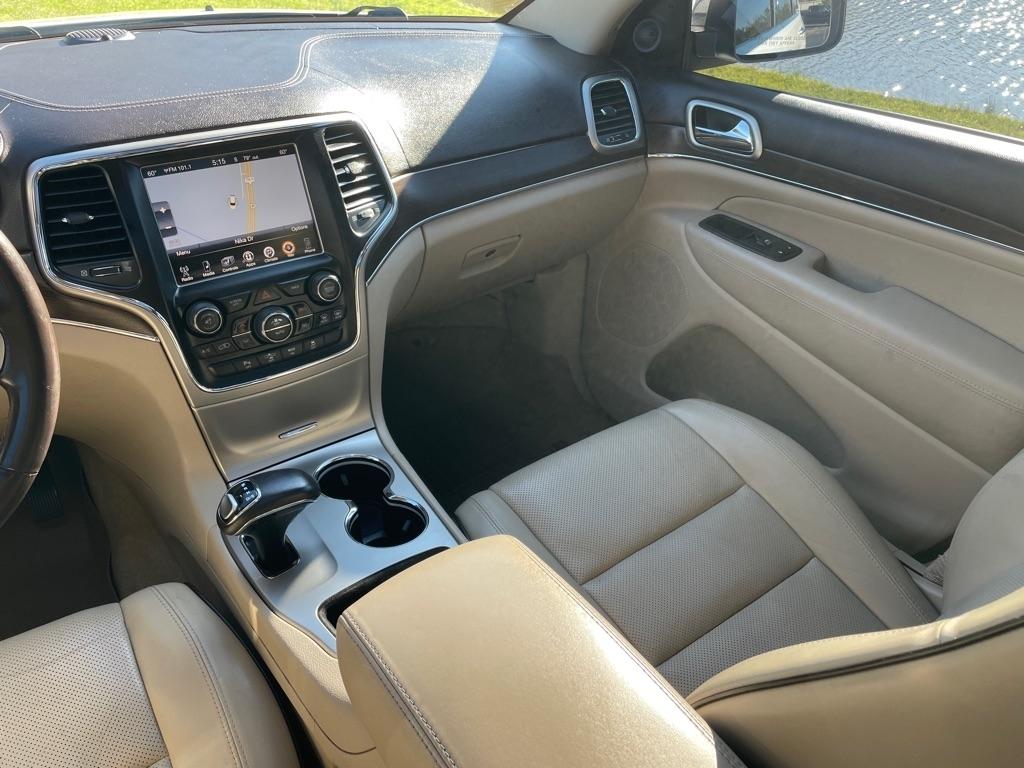 Jeep Grand Cherokee RWD 4dr Overland 2015