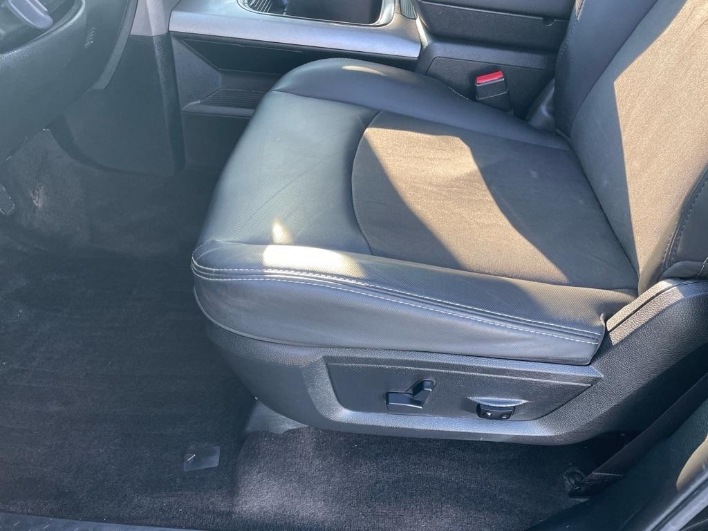 RAM 1500 Rebel 4x4 Crew Cab 5'7" Box 2017