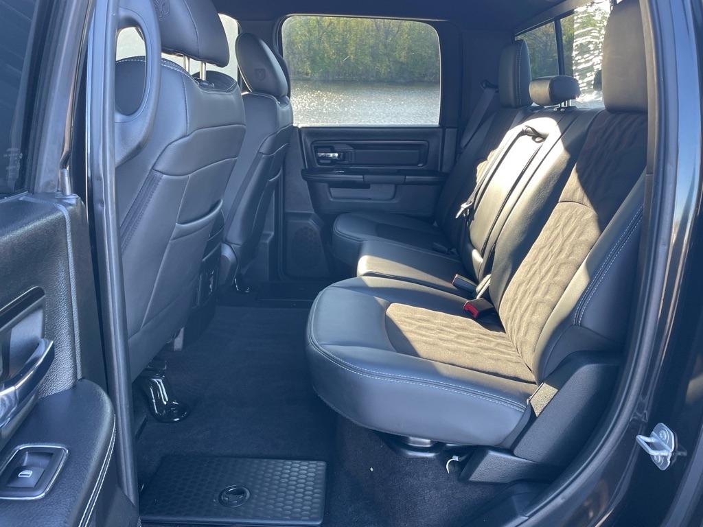 RAM 1500 Rebel 4x4 Crew Cab 5'7" Box 2017