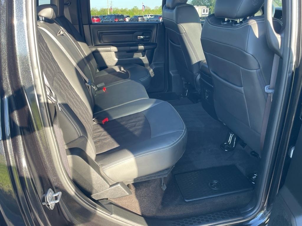 RAM 1500 Rebel 4x4 Crew Cab 5'7" Box 2017