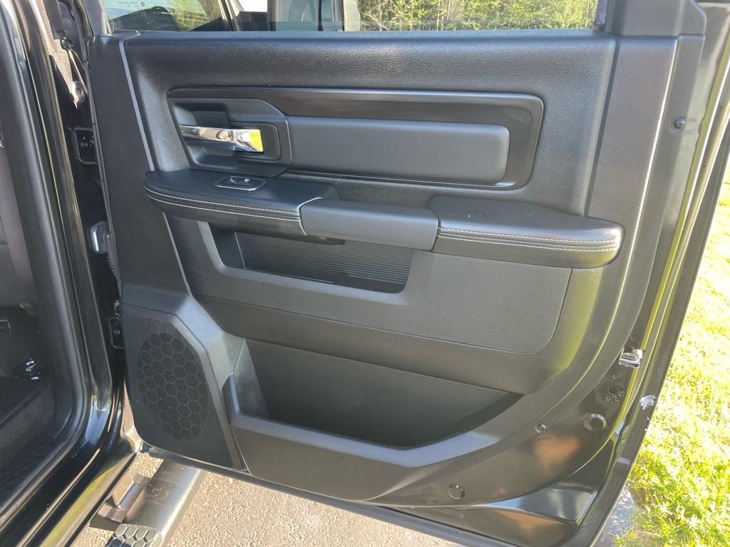 RAM 1500 Rebel 4x4 Crew Cab 5'7" Box 2017