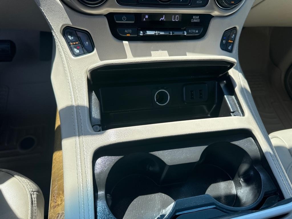 GMC Yukon 4WD 4dr Denali 2017