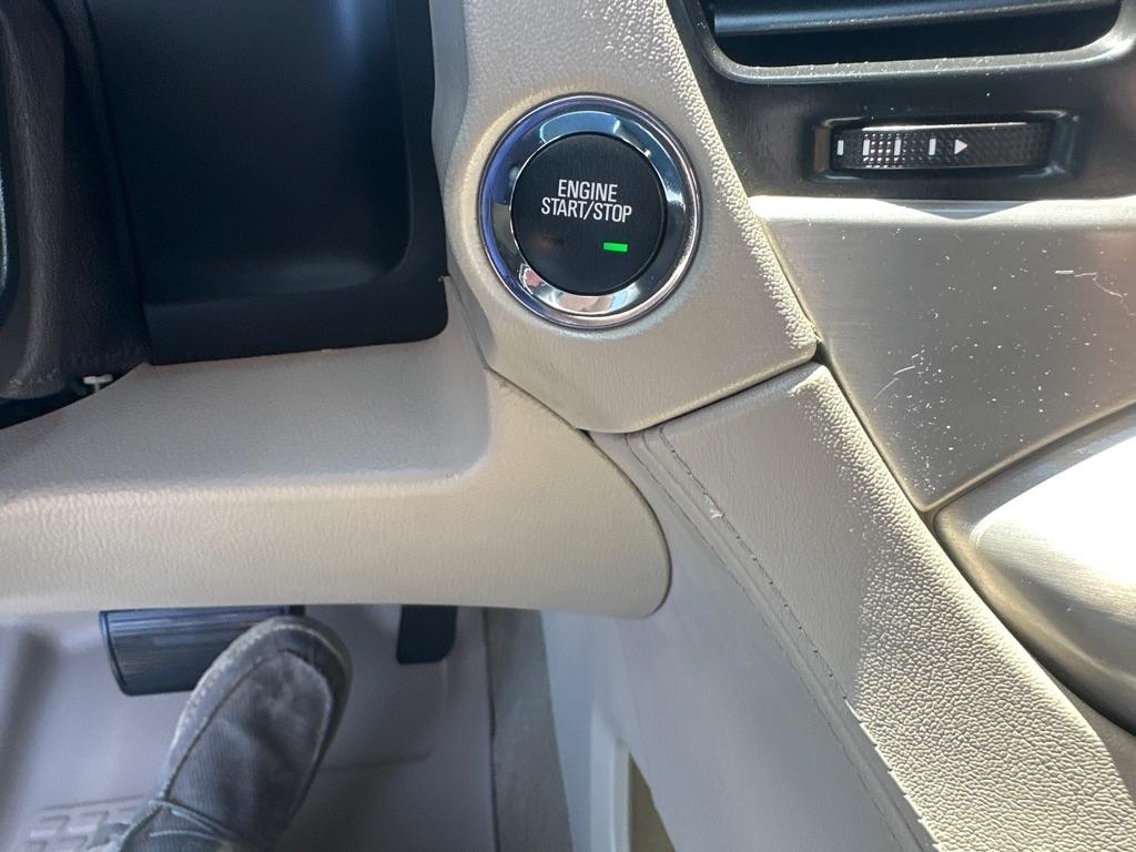 GMC Yukon 4WD 4dr Denali 2017