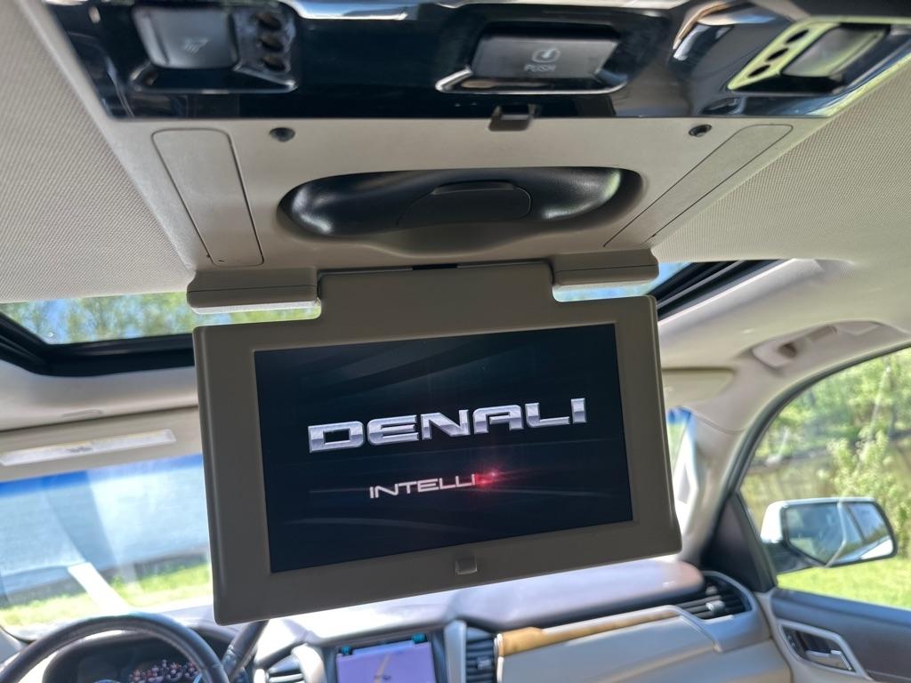 GMC Yukon 4WD 4dr Denali 2017