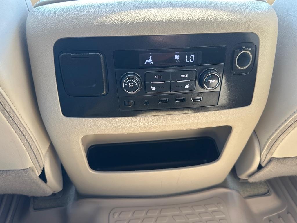 GMC Yukon 4WD 4dr Denali 2017