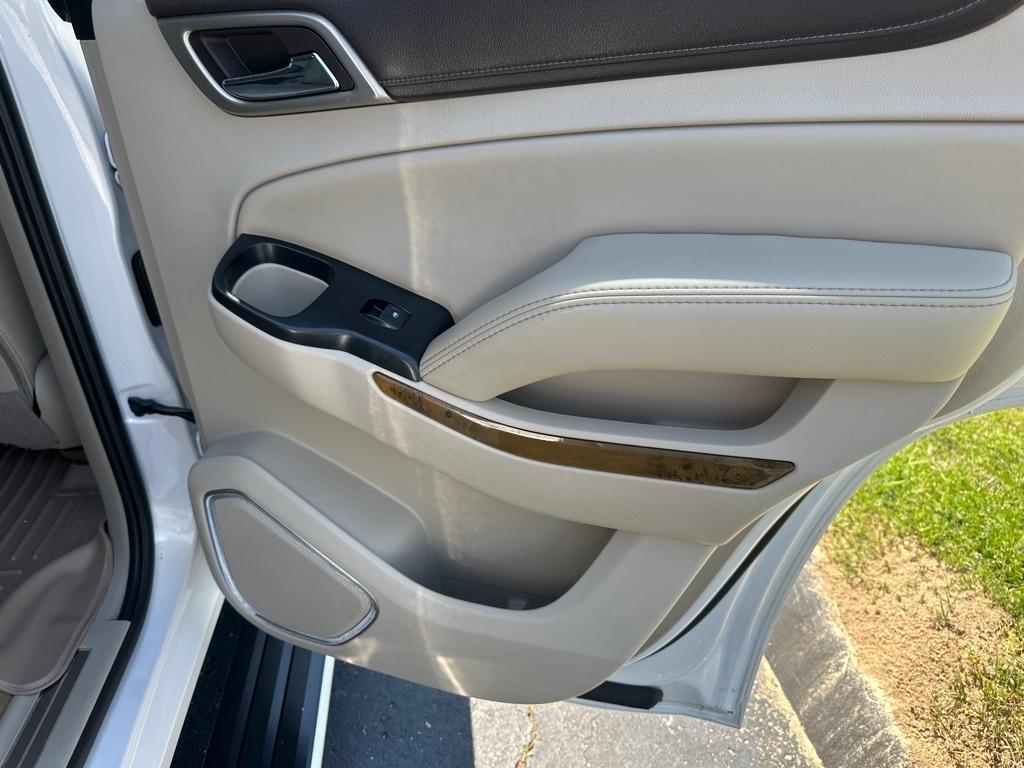 GMC Yukon 4WD 4dr Denali 2017