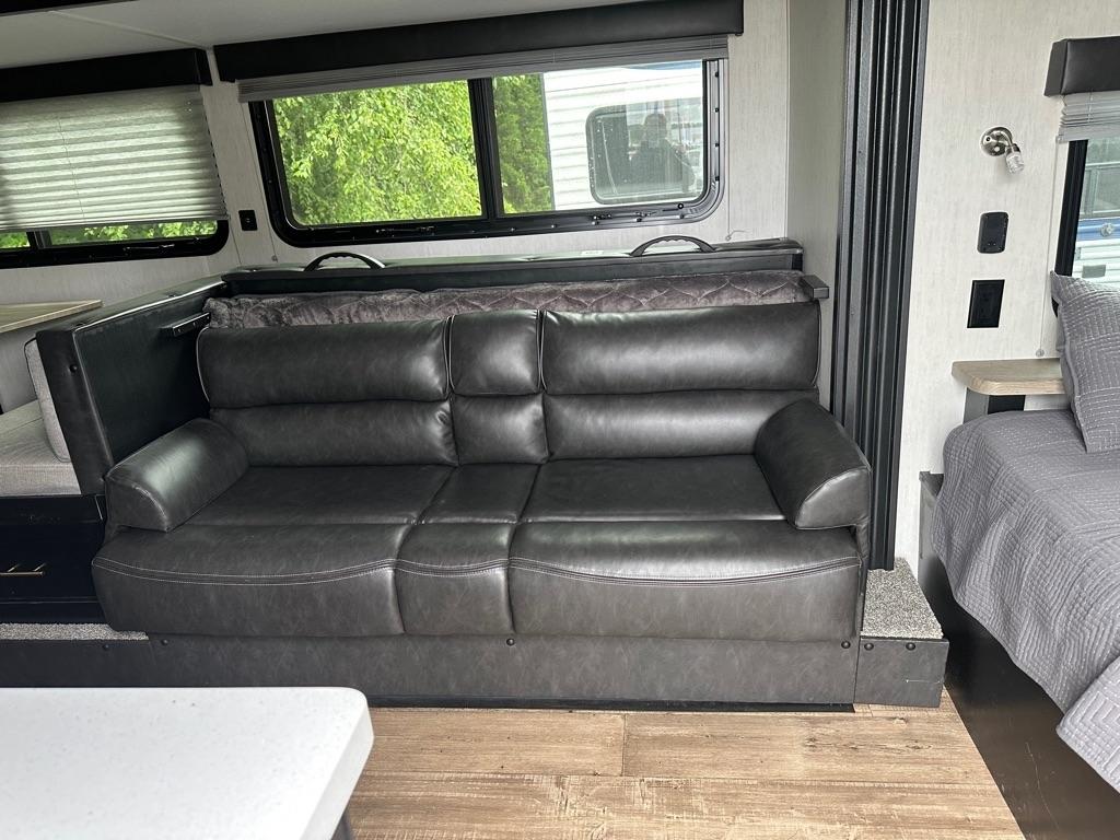 Forest River Wolf Pup 17B Travel Trailer 2022