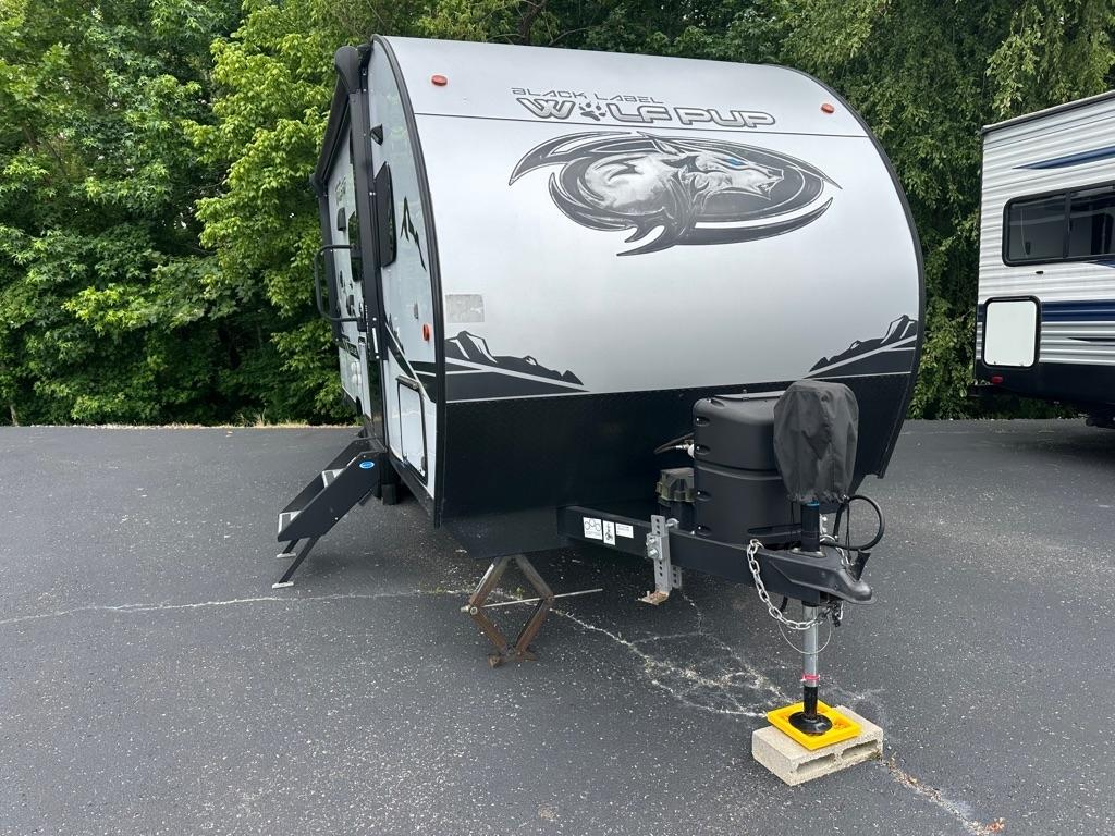 Forest River Wolf Pup 17B Travel Trailer 2022