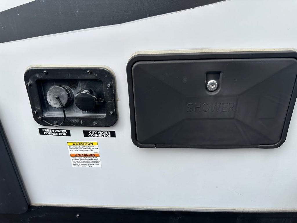 Forest River Wolf Pup 17B Travel Trailer 2022
