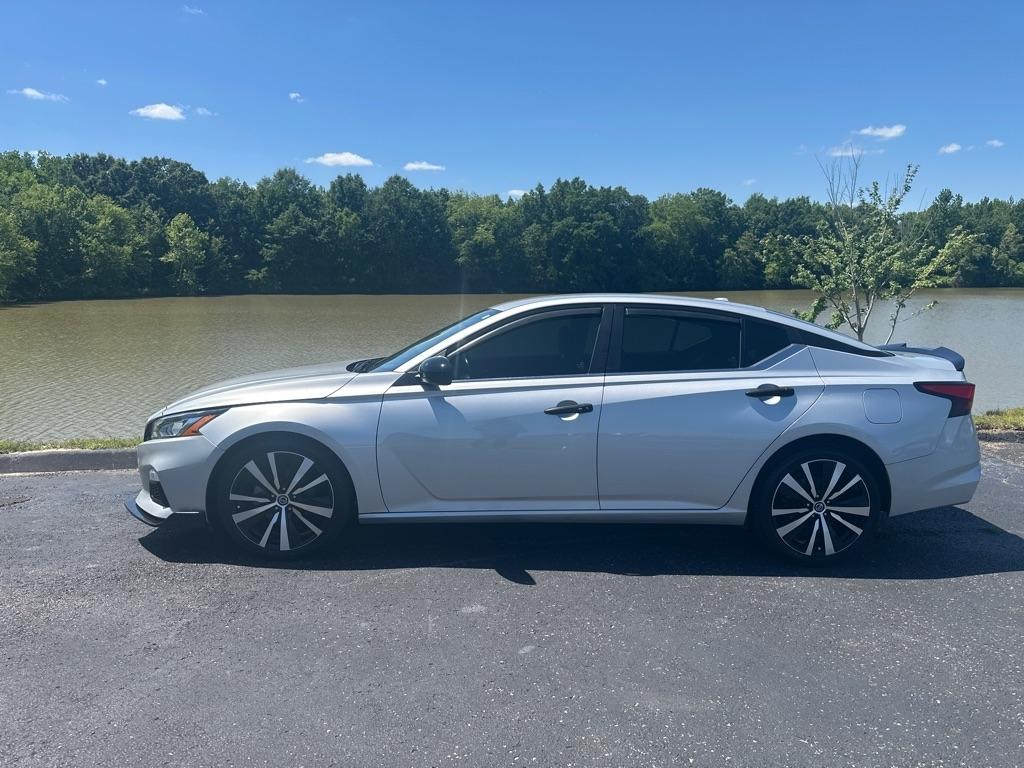 Nissan Altima 2.5 SR Sedan 2021