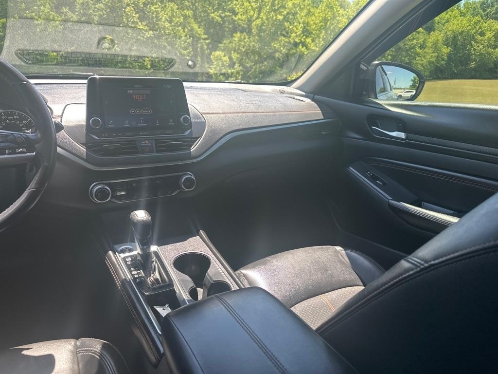 Nissan Altima 2.5 SR Sedan 2021