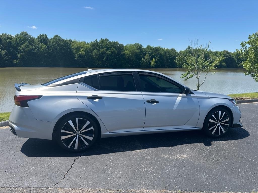 Nissan Altima 2.5 SR Sedan 2021